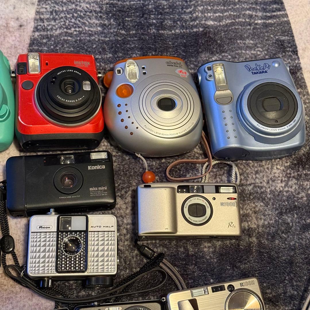 デジタルカメラ、フィルムカメラ　等　まとめ売り