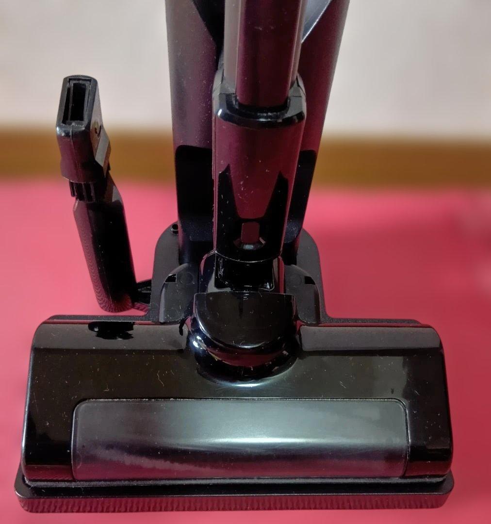 2024年製 アイリスオーヤマ コードレス掃除機 置くだけ充電SCD-184P