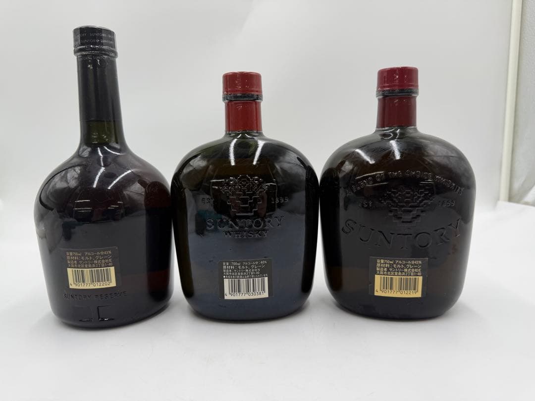 サントリー　オールドウイスキー　700ml 750ml リザーブ　750ml