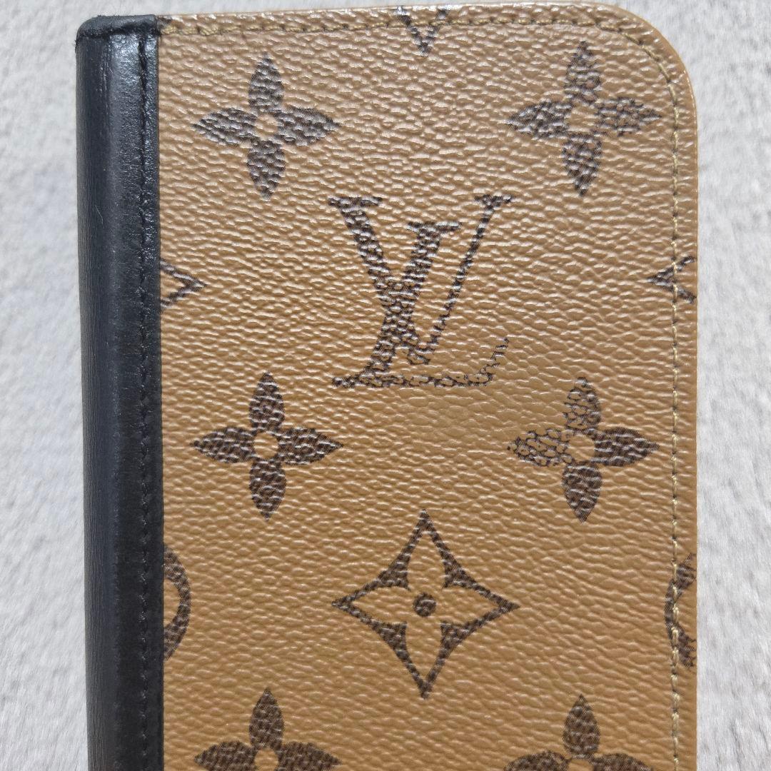 【¥16999可】Louis Vuitton　iPhone15Proケース