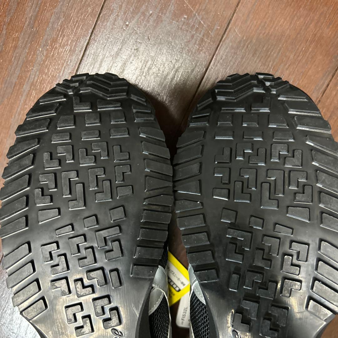 asics アシックス　安全靴　タグ付き美品　25.5cm ブラック