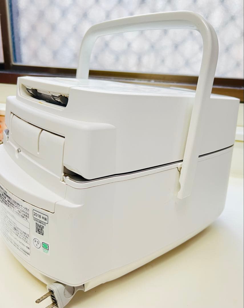 Panasonic SR-VSX108IH炊飯器うまく動作しています。2018年