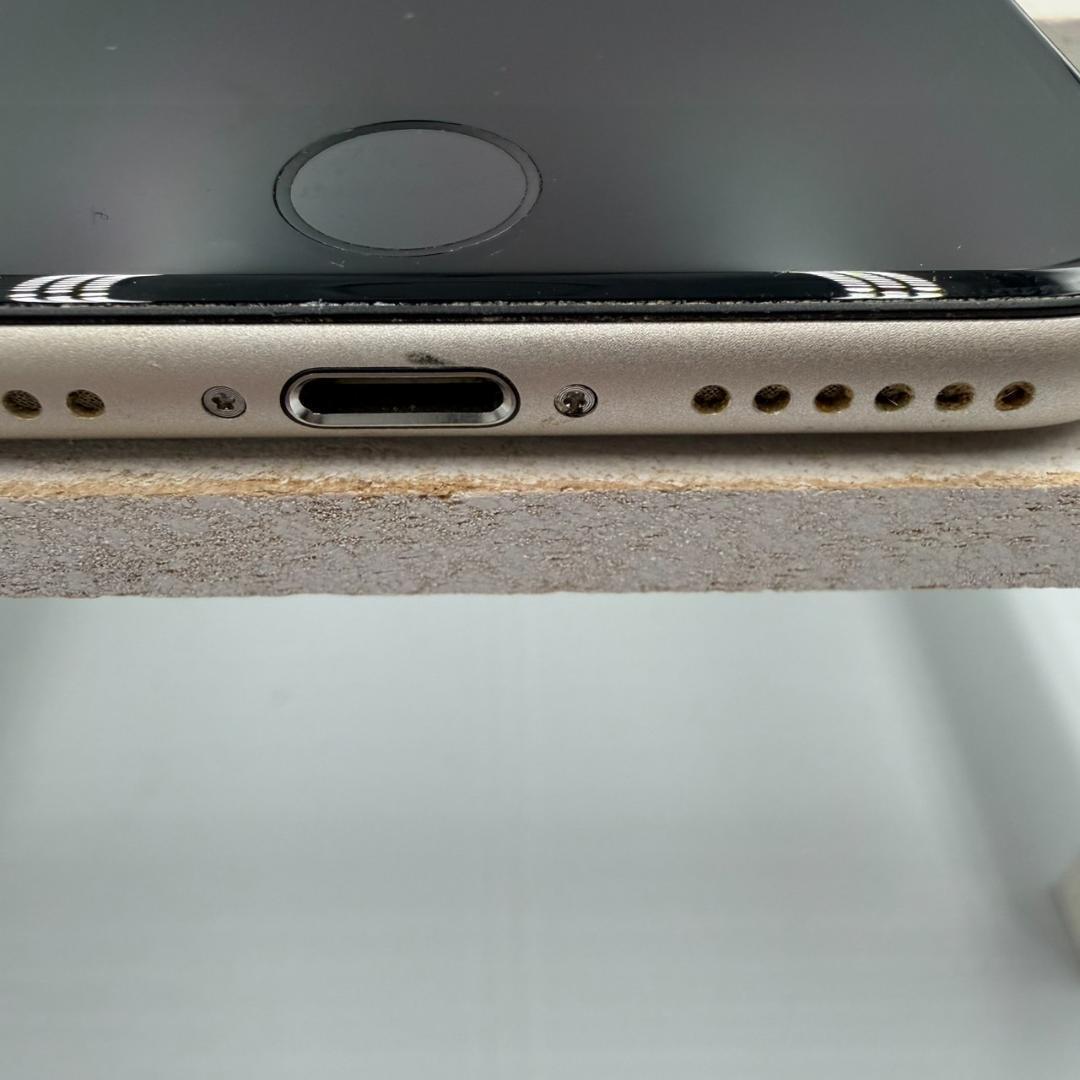 iPhone SE第3世代 64GB スターライト 425