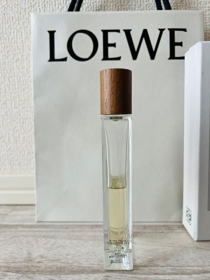 LOEWE 001 ウーマンオードゥパルファム