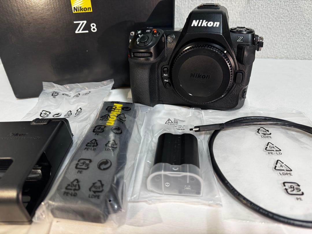 【値下げ再出品】Nikon Z 8 ミラーレス一眼