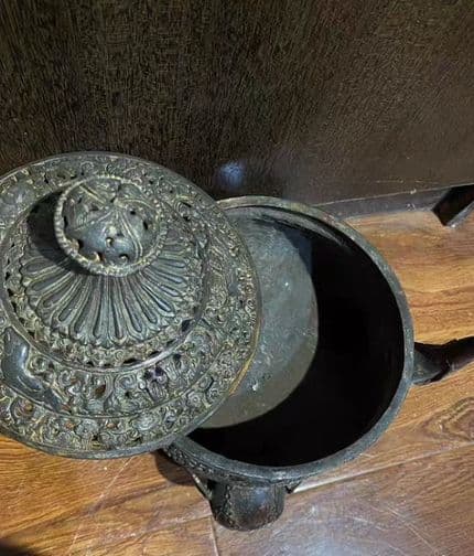 銅器 仏教 法器 香炉  古美術 コレクション品 銅製 工芸品 彫刻装飾品置物