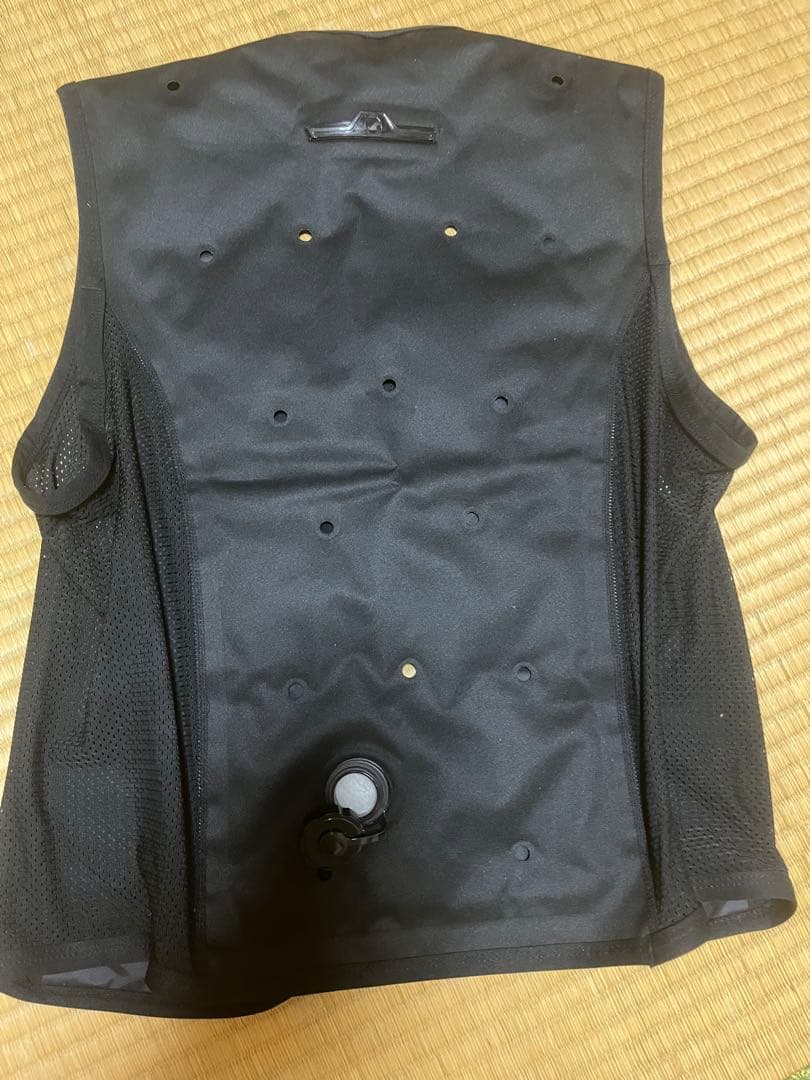 AT102 アクアウォーターベスト