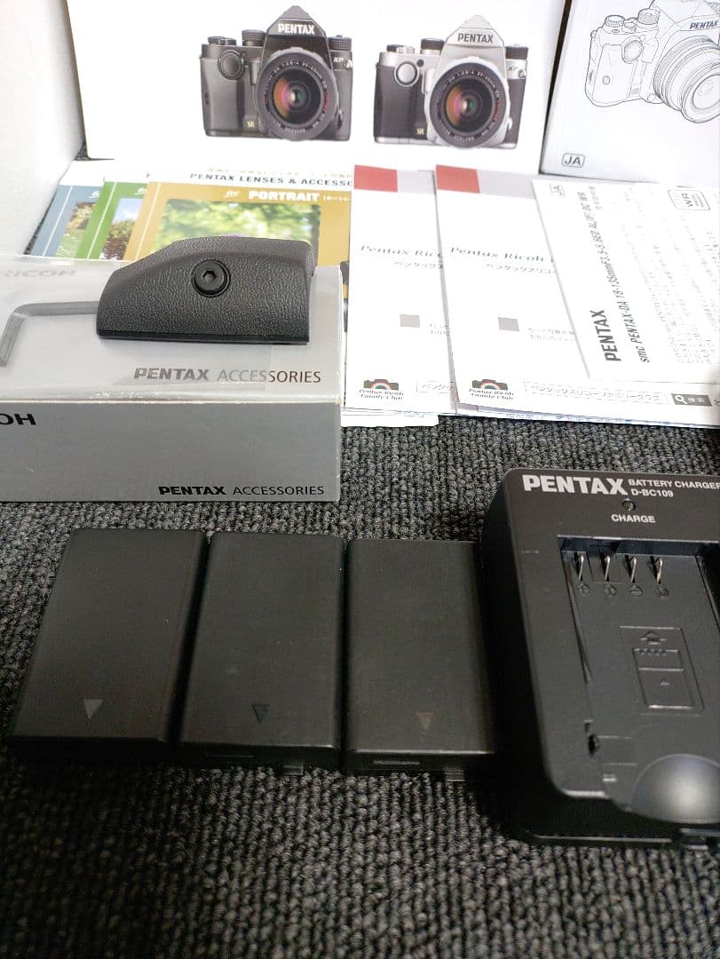 114☆ 美品 PENTAX ペンタックス KP 一眼レフカメラ ダブルレンズ