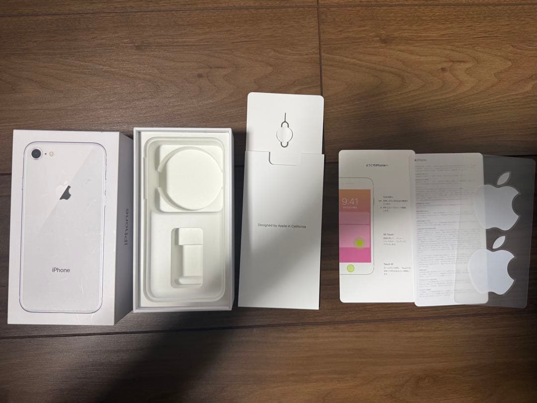 お*り様 Apple iPhone 8 ホワイト 本体 動作確認済み