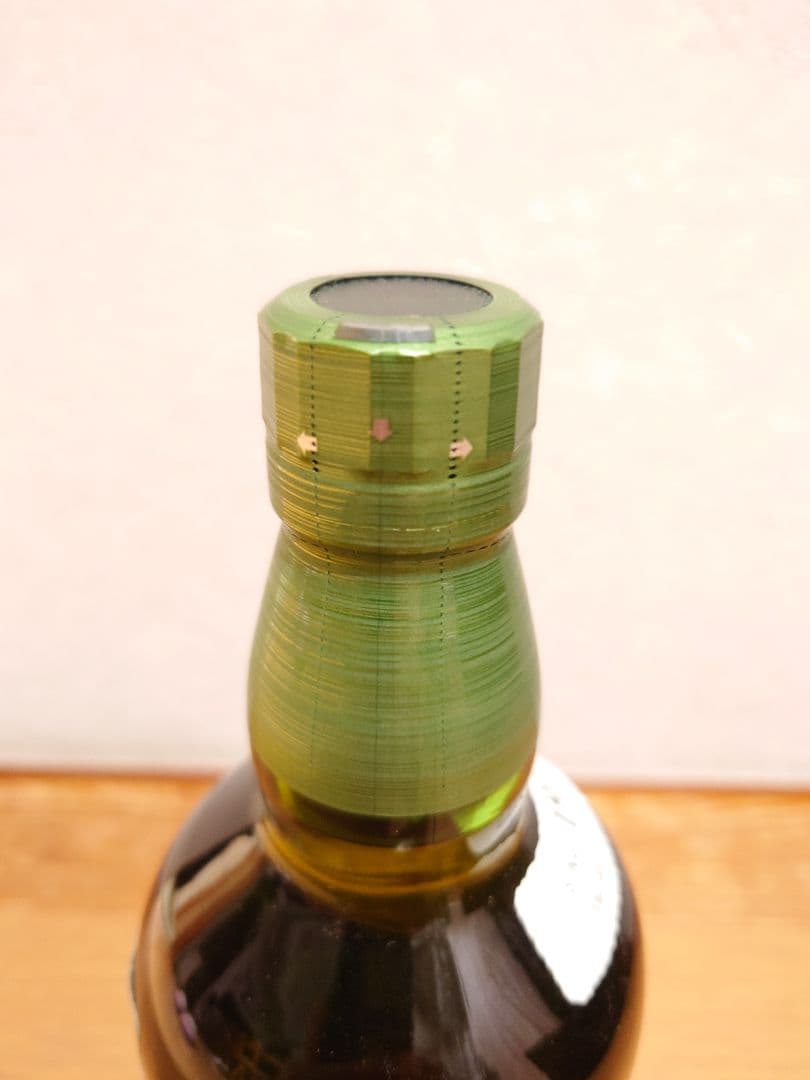 新品・未開封　白州シングルモルト　７００ml 箱付き　㋕39