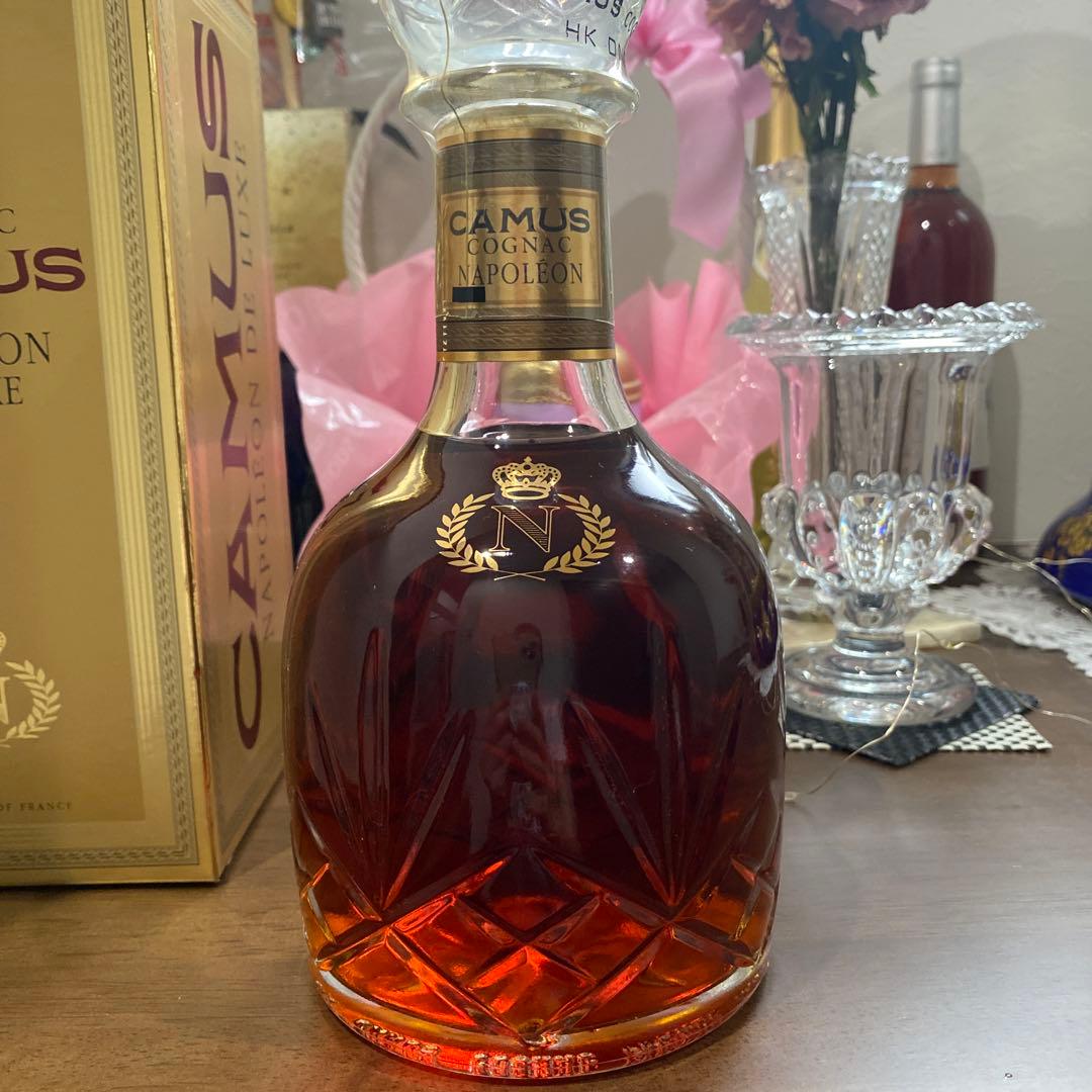 コニャック　CAMUS NAPOLEON DE LUXE