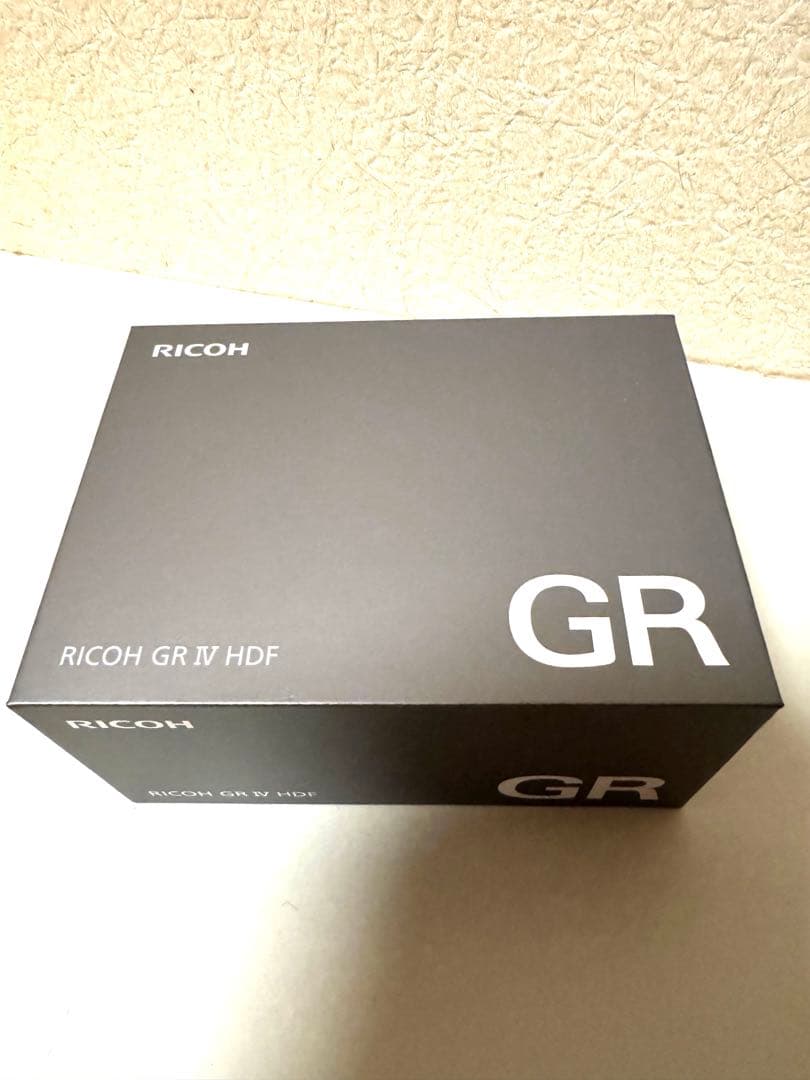 【新品未使用】 RICOH GR IV HDF リコー デジタルカメラ