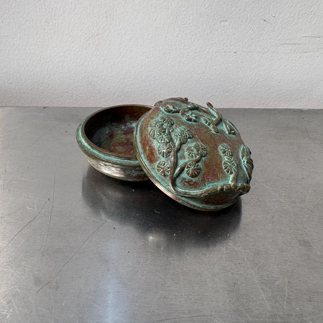M●希少　高岡銅器　須賀月芳作　銅製香合　香炉　香立て　三友文