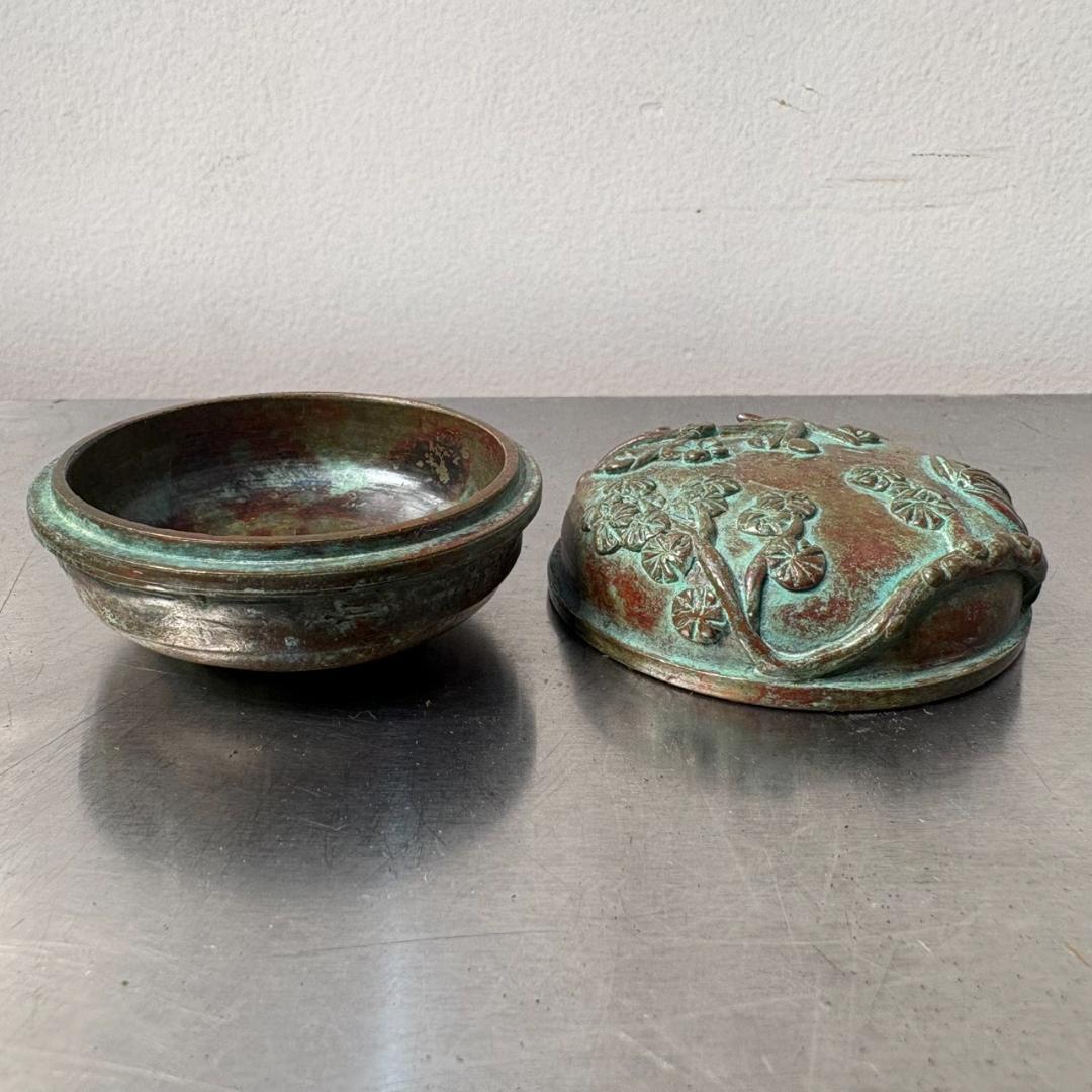 M●希少　高岡銅器　須賀月芳作　銅製香合　香炉　香立て　三友文