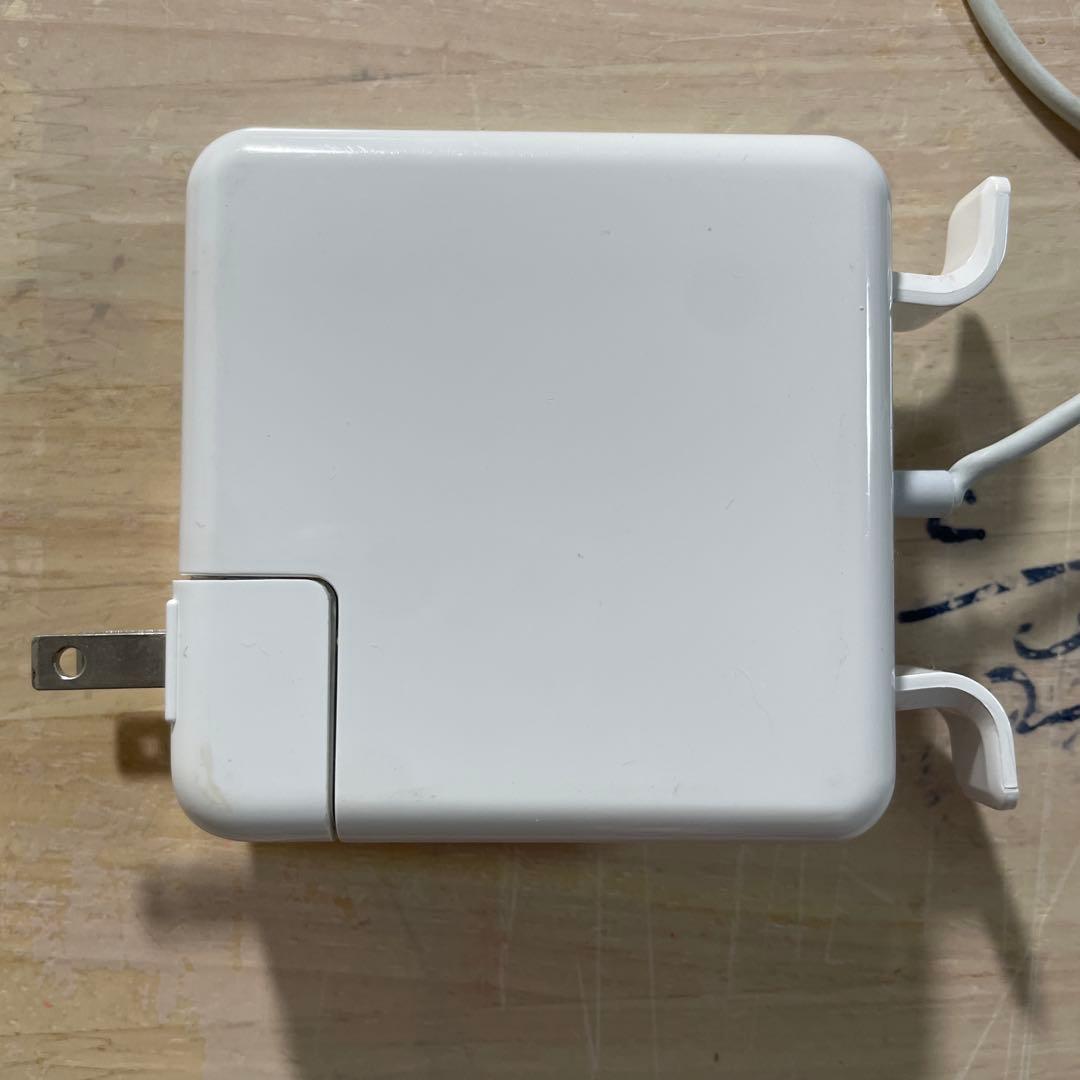 ＊NIKO25＊MacBook Pro15inc Mid2012本体充電器