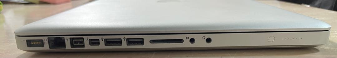 ＊NIKO25＊MacBook Pro15inc Mid2012本体充電器