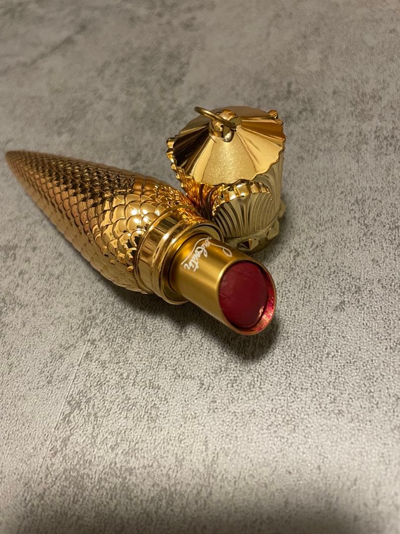 クリスチャンルブタン