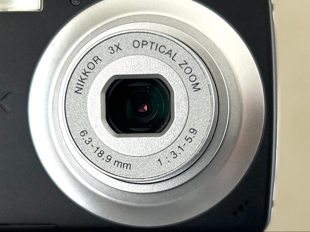Nikon COOLPIX S203 コンパクトデジタルカメラ