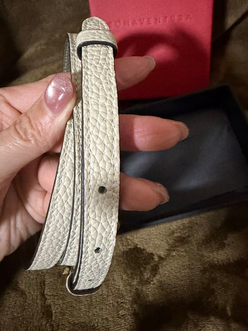 【美品】BONAVENTURA iPhone 14レザーケース・ストラップセット