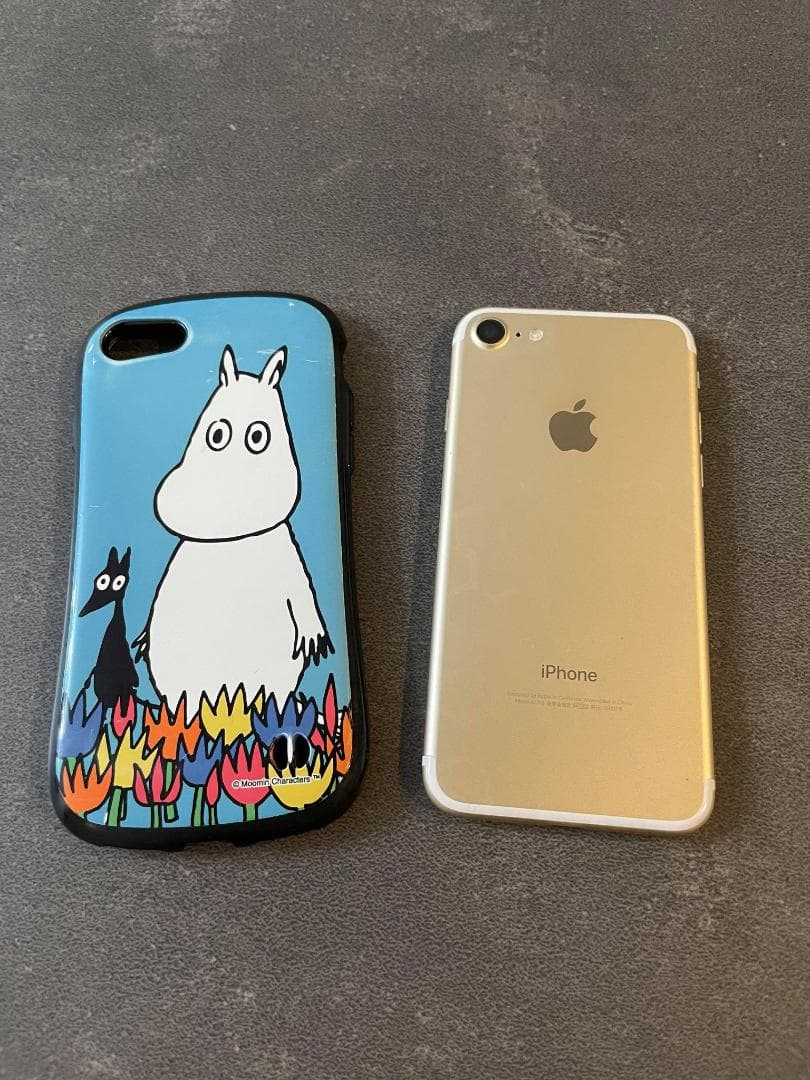 iPhone 7 128GB AUキャリア カバー付き
