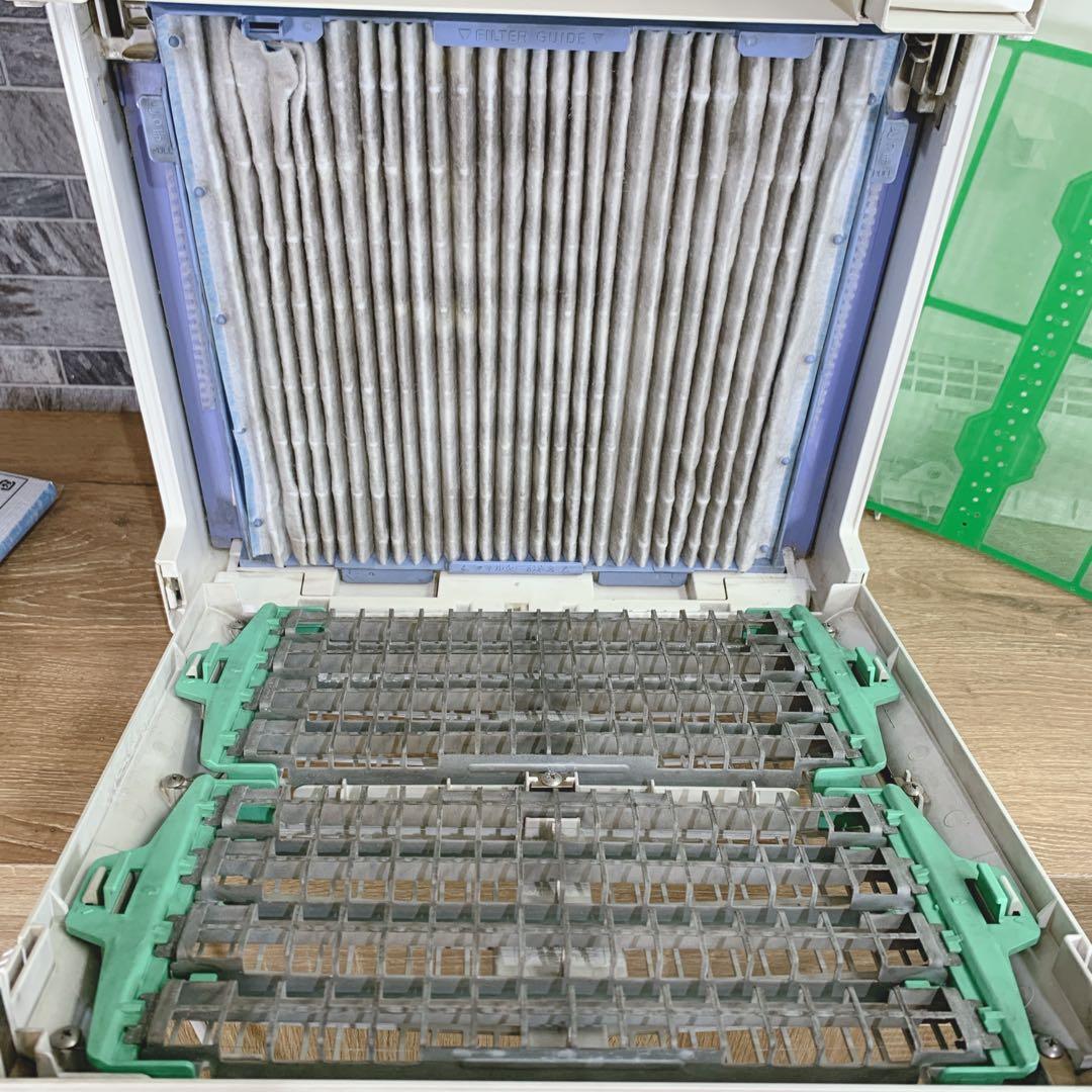 ぴぴたん　DAIKIN 光速ストリーマ搭載空気清浄機　MC75P-W
