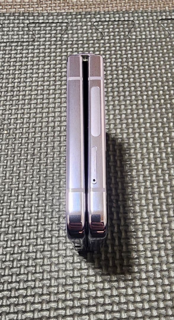 スマートフォン本体 Galaxy Z Flip4