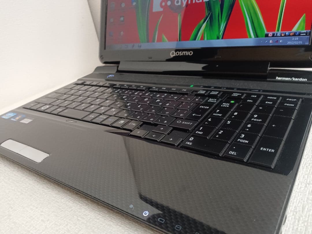 Λ TOSHIBA Qosmio T751/T8EB バッテリー訳アリ