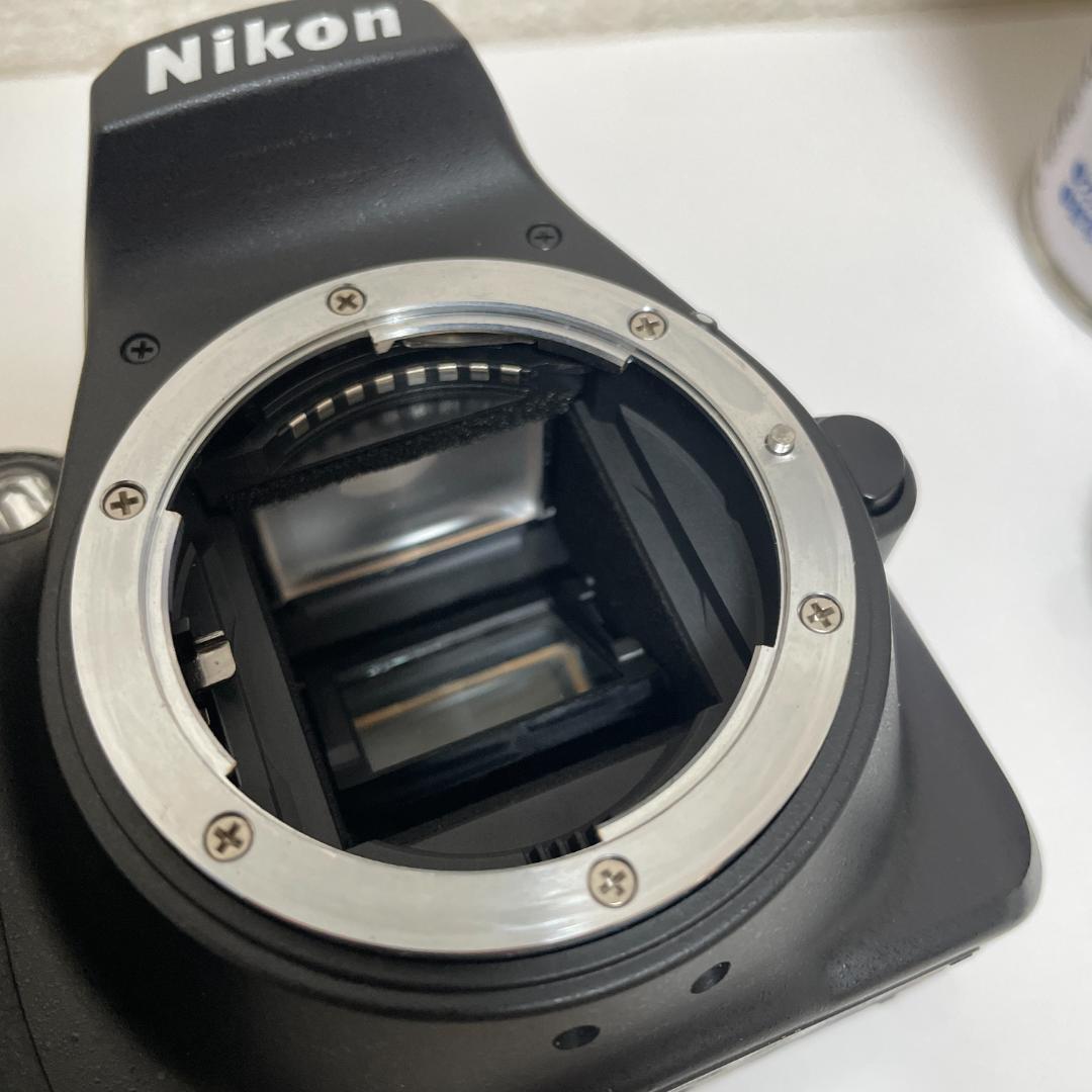 Nikon D3400 デジタル一眼レフカメラ　ボディ