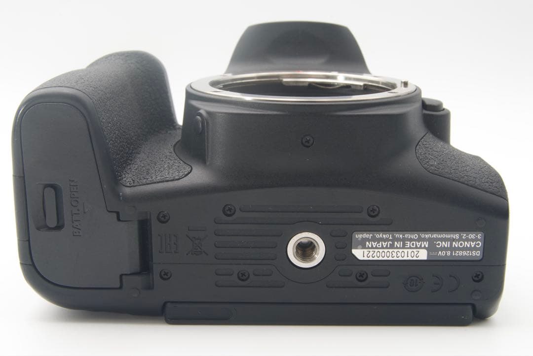 Canon EOS Kiss X10i デジタル一眼レフカメラ　レンズ3本キット
