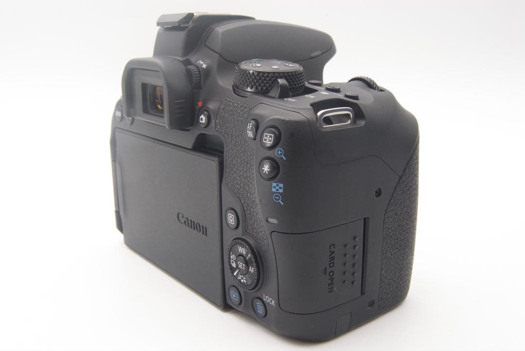 Canon EOS Kiss X10i デジタル一眼レフカメラ　レンズ3本キット