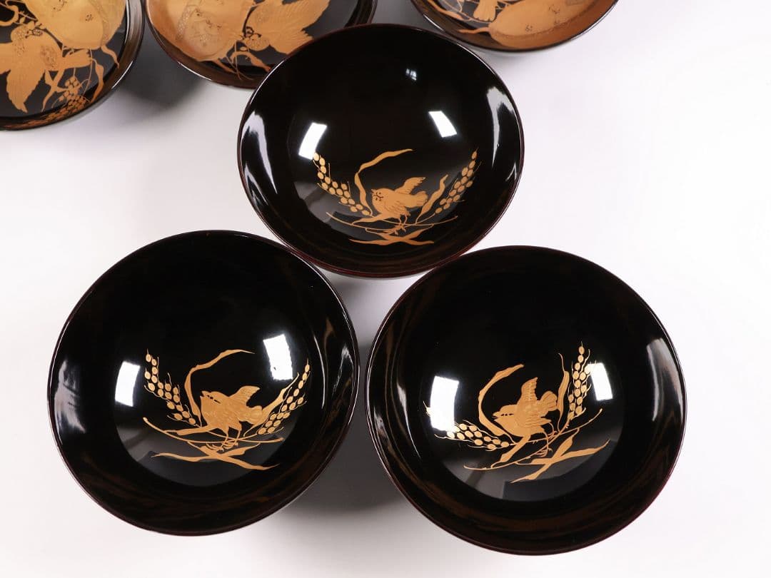 【CM459】天然木漆塗 親子雀と稲穂金蒔絵 黒椀 三客 大正昭和 漆芸 漆器