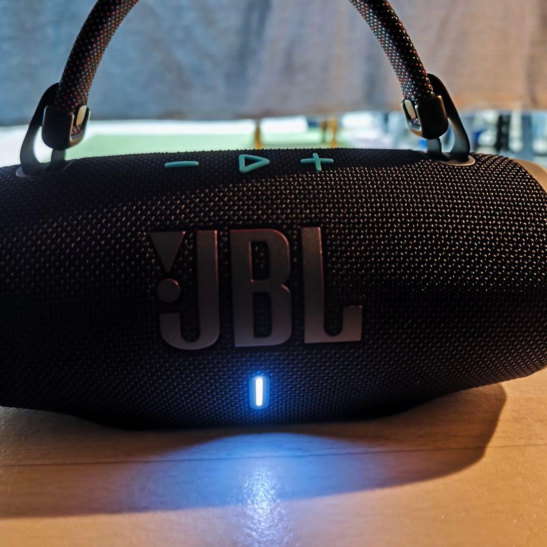 JBL CHARGE6 Bluetoothスピーカー （色 ファンキーブラック）