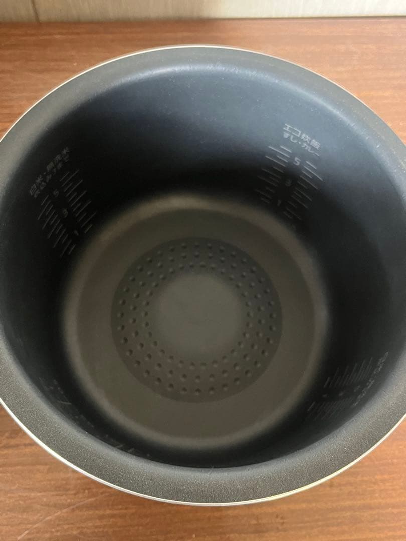 Panasonic SR-M10E3 IH炊飯器 5.5合 2023年製 綺麗