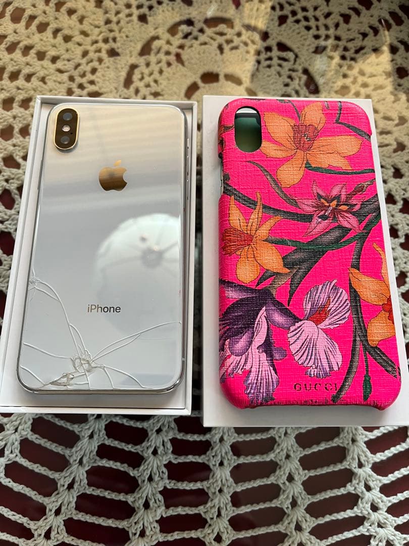 iPhone X シルバー 256GB iPhone10 安心データ消去利用