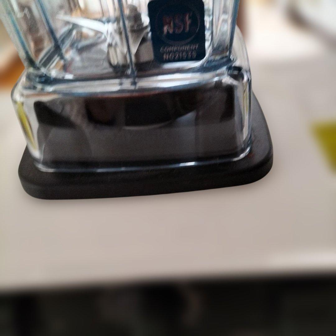 Vitamix ブレンダー ホワイト 取扱説明書、ミックス棒付。