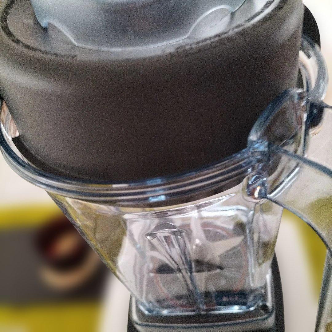 Vitamix ブレンダー ホワイト 取扱説明書、ミックス棒付。