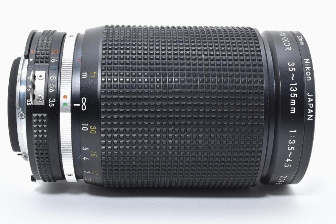 ニコン Zoom-Nikkor 35-135mm F3.5-4.5 カメラ