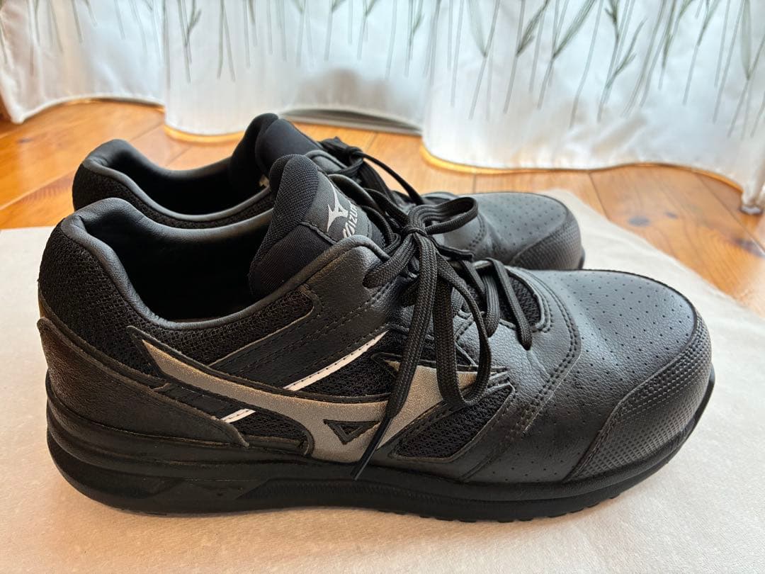 MIZUNO 安全靴　25㎝　ブラック　軽量 LSII 11L JSAA