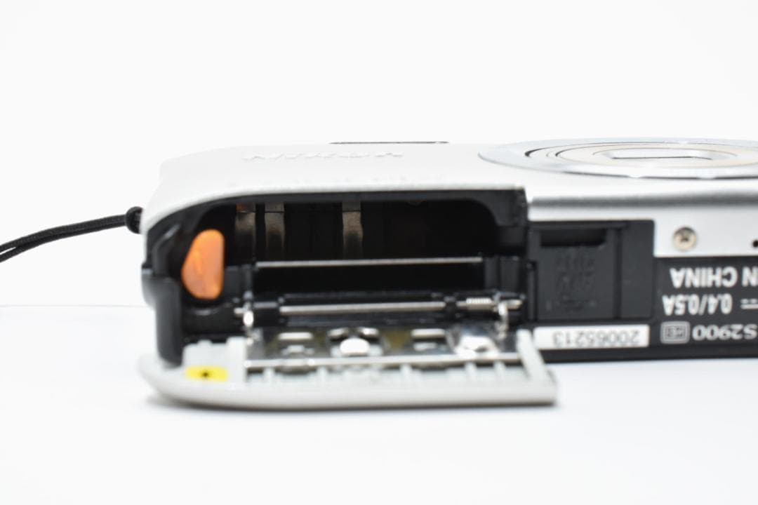 【美品】Nikon COOLPIX S2900 ニコン 元箱付き！！ #204
