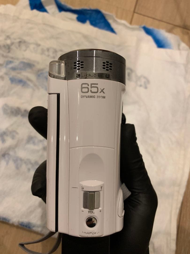 JVC Everio GZ-E565-W ホワイト ジャンク品