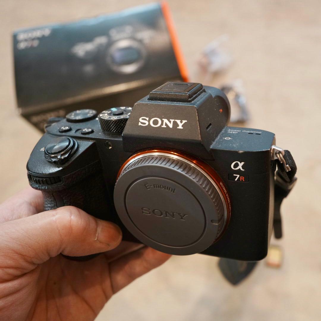 今だけ安くします！SONY α7r3ミラーレス一眼カメラセット