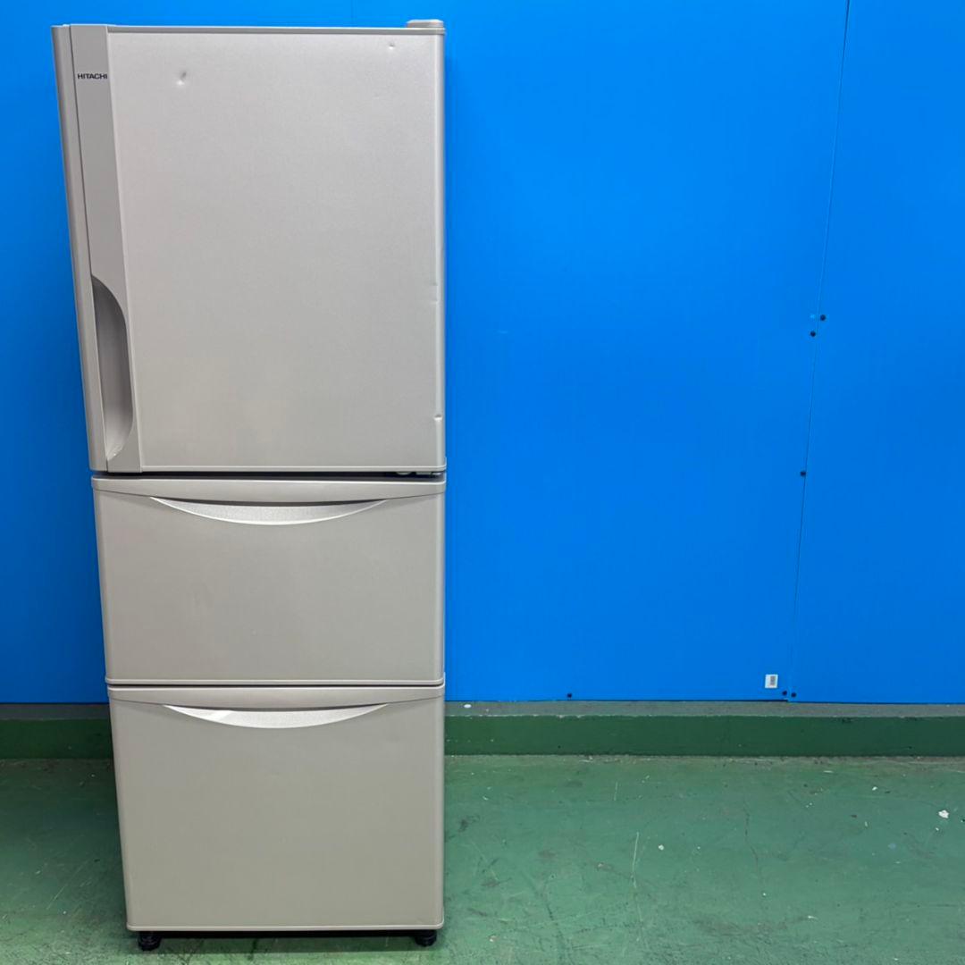 877 同棲使用の方にオススメ！！中型冷蔵庫　小型　一人暮らし　3ドア　右開き