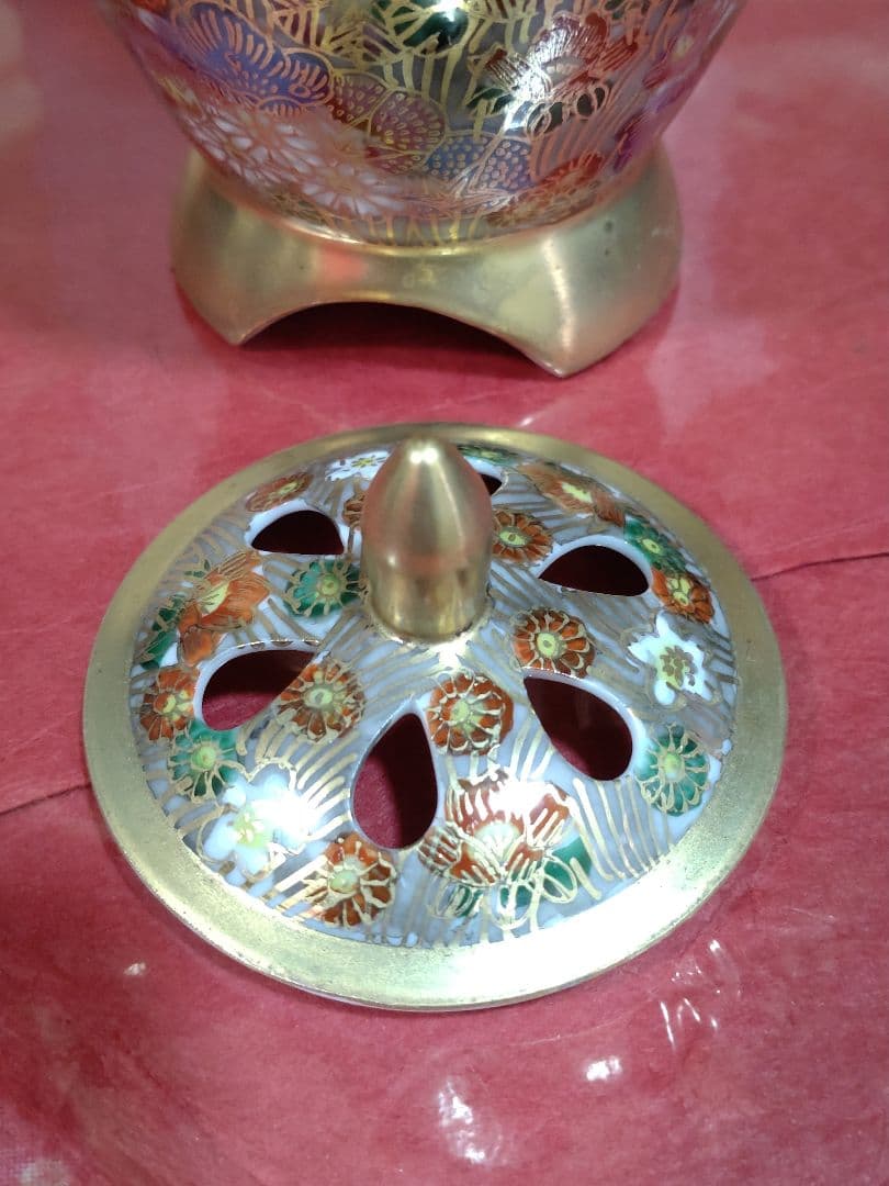 香炉 九谷焼 真山 色絵金彩 花詰 香炉 共箱 /茶道具 香道具 仏具 置物