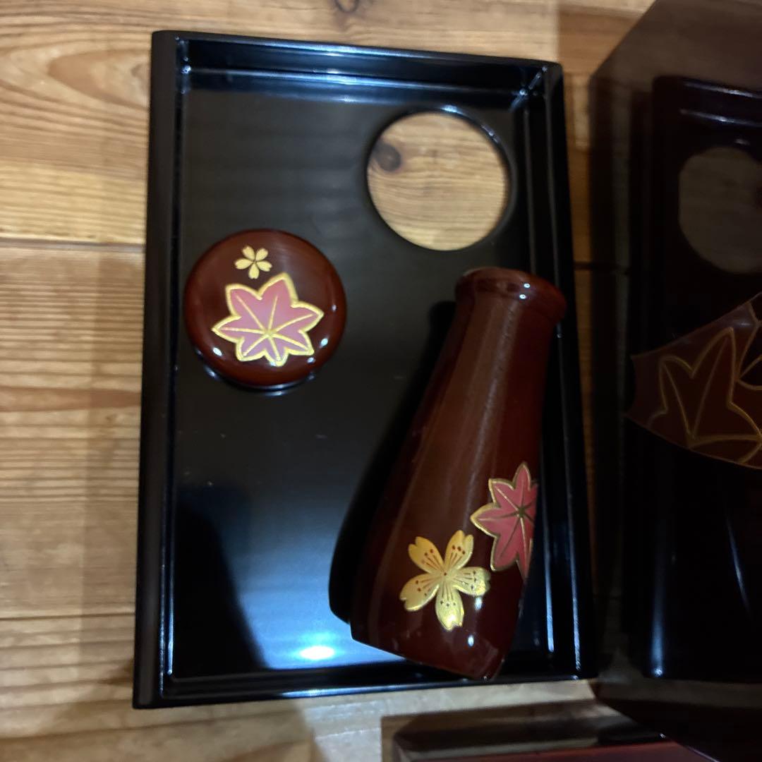 茶箱　漆塗り　輪島塗　蒔絵　花絵　桜　春