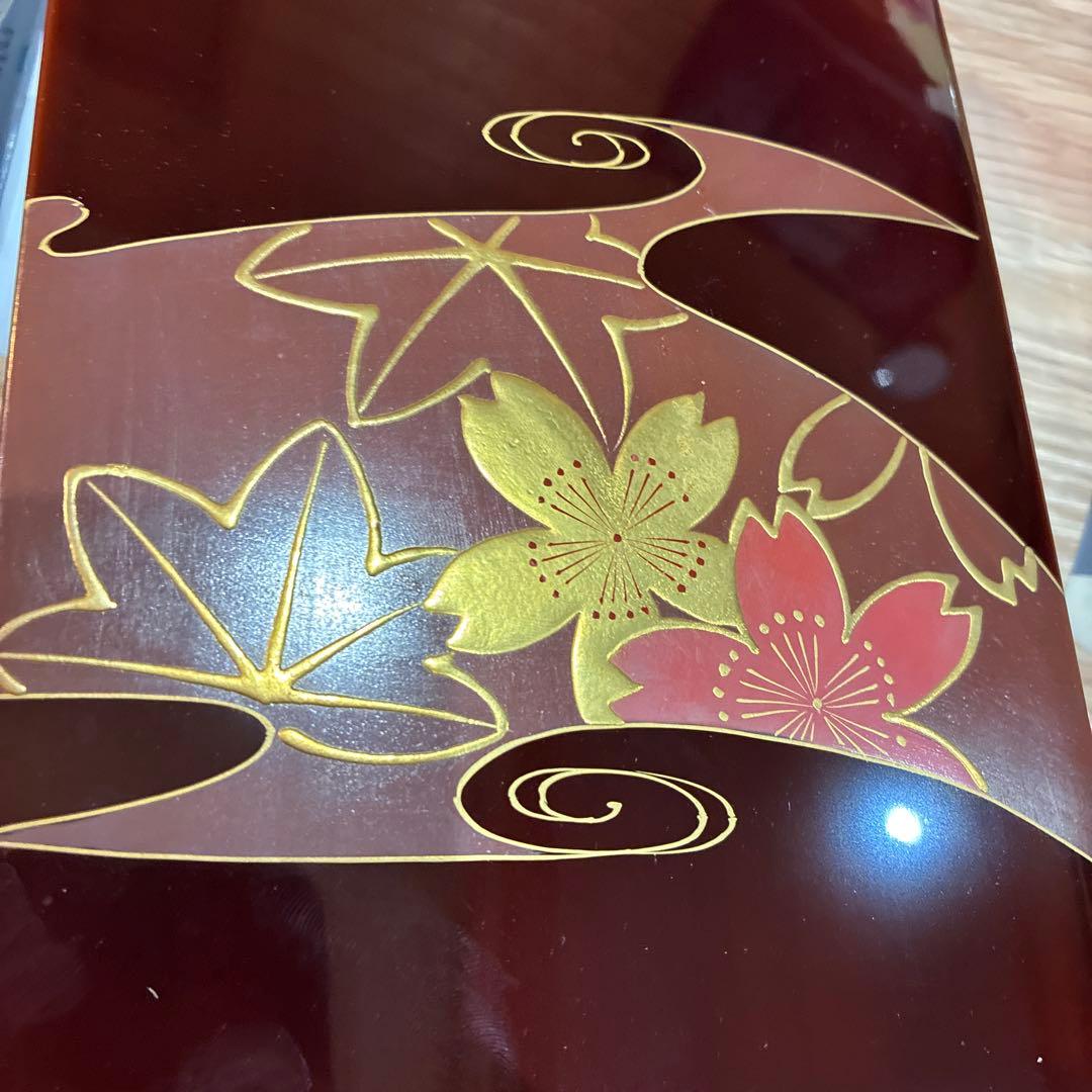 茶箱　漆塗り　輪島塗　蒔絵　花絵　桜　春