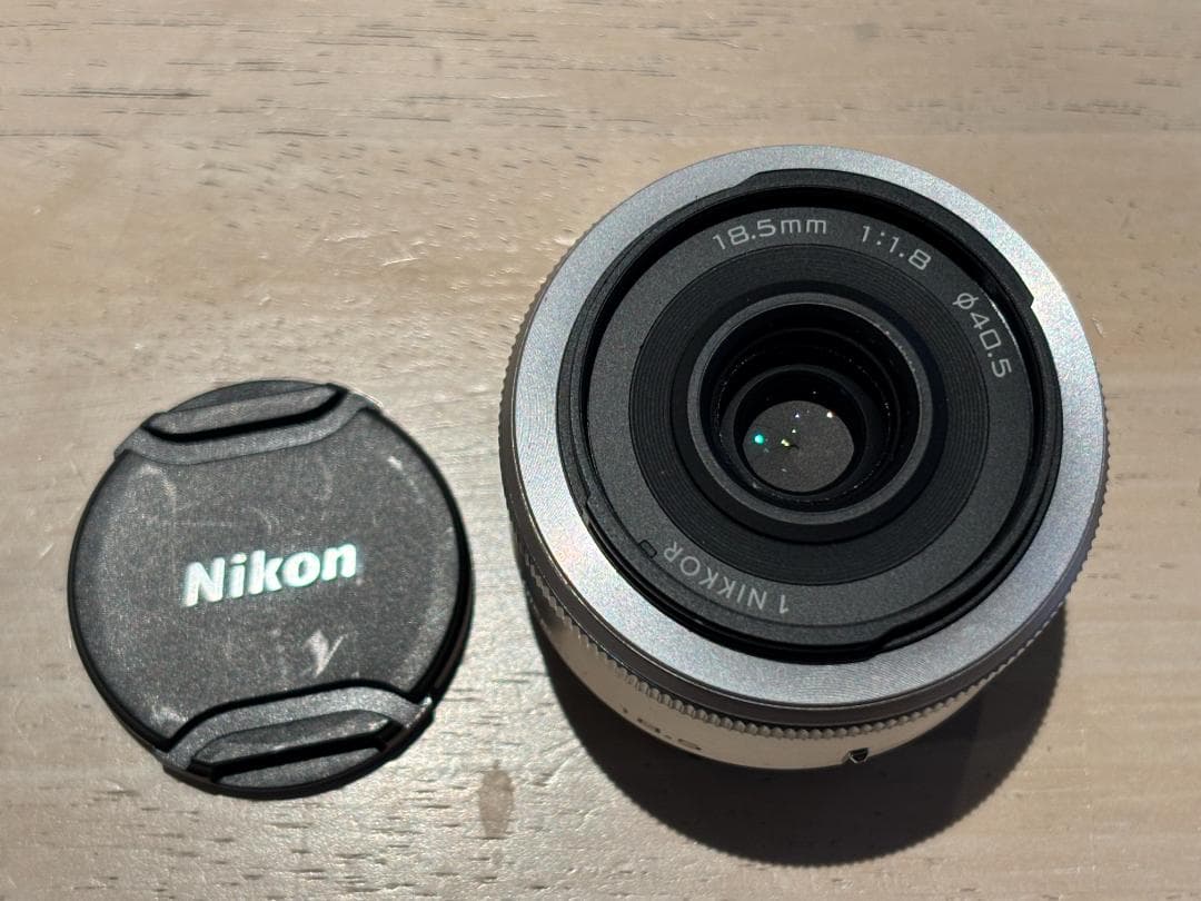 Nikon 1 J5 ダブルレンズキット＋社外バッテリー・充電器つき