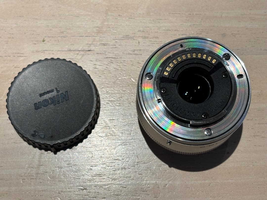Nikon 1 J5 ダブルレンズキット＋社外バッテリー・充電器つき