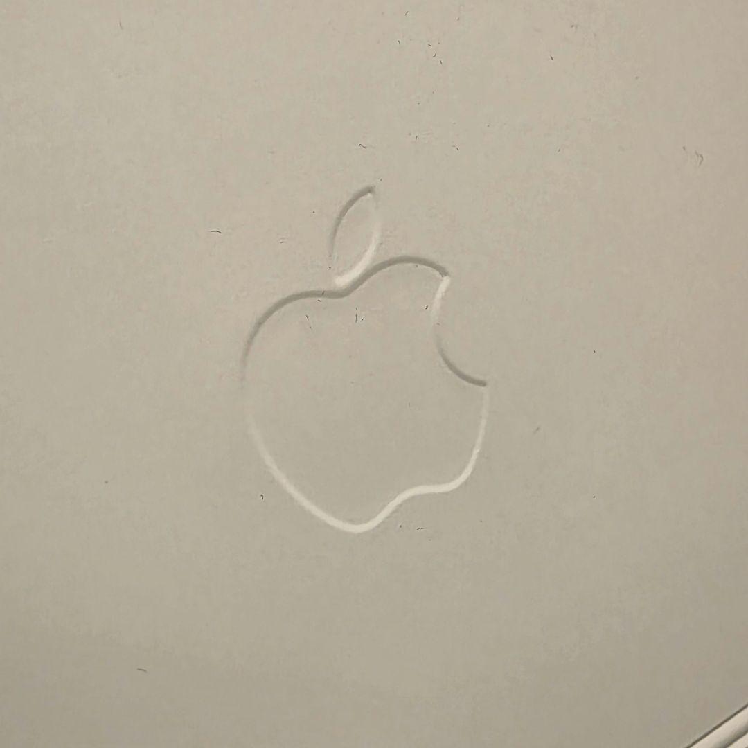 【純正フルセット】iPad Pro 11インチ／キーボード／ペンシル