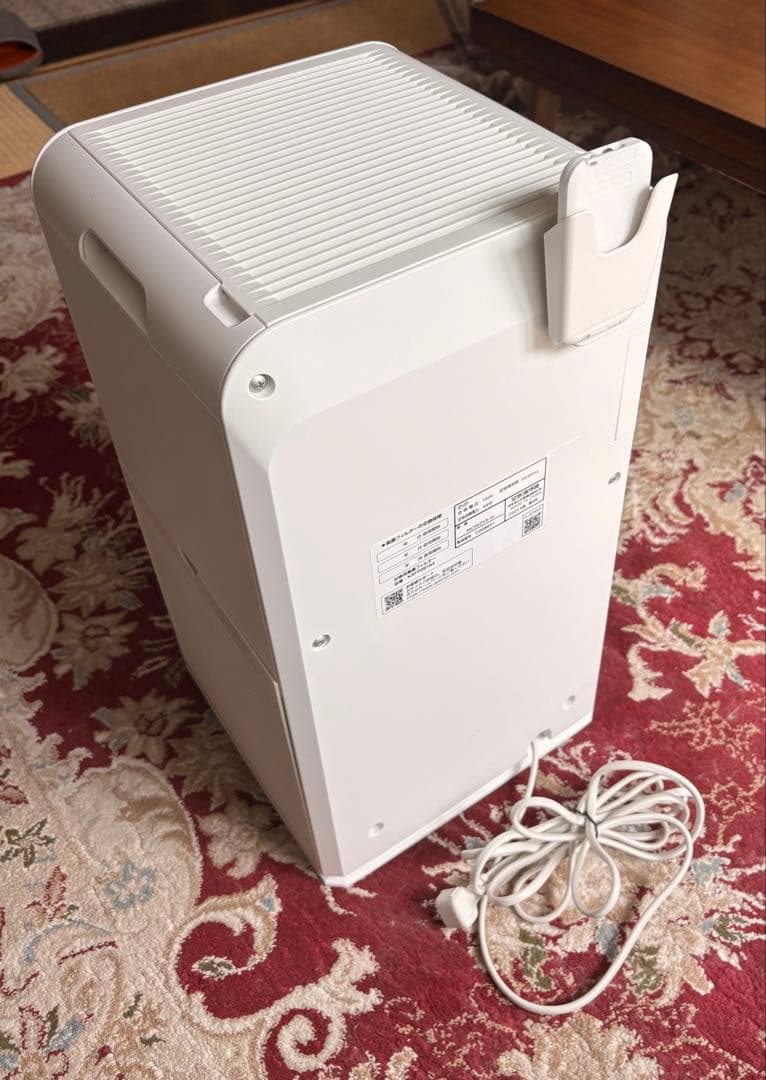 DAIKIN 空気洗浄機MC55ZKS-W 2023年製 (箱、取扱説明書なし)