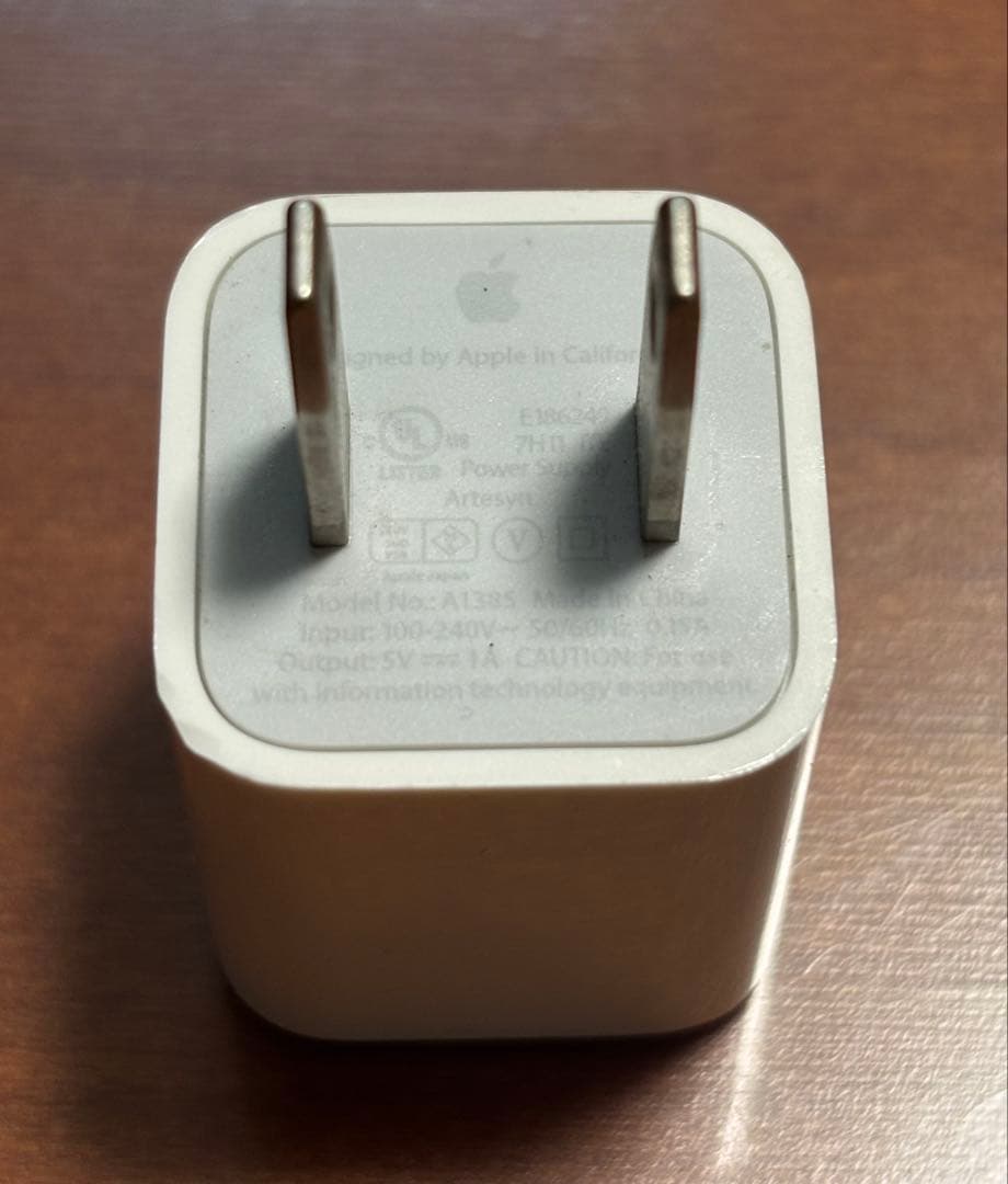 iPhoneSE 第2世代 128GB ホワイト SIMフリー バッテリー交換済